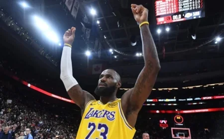 LeBron James Ends Scoring Streak with Perfect Assist