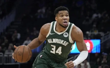 Bucks, Coach Rivers Dismiss Giannis Antetokounmpo Trade Rumors
