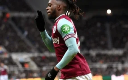 David Hockney Shines at Annely Juda Fine Art: Unstoppable Living Legend