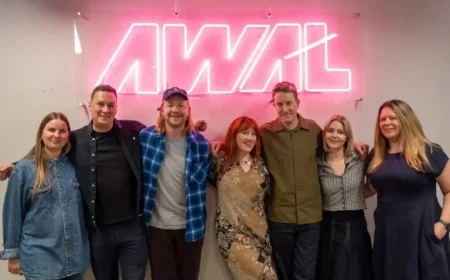 Irish Artist CMAT Extends Label Deal With AWAL After Breakout Year