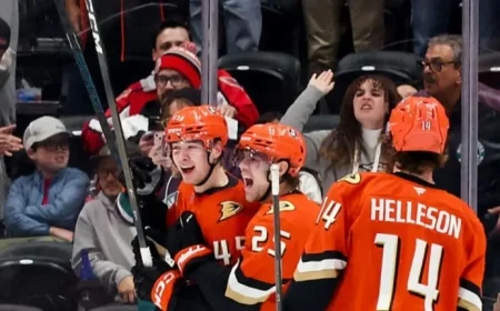 Sennecke Scores with Top Corner Finish