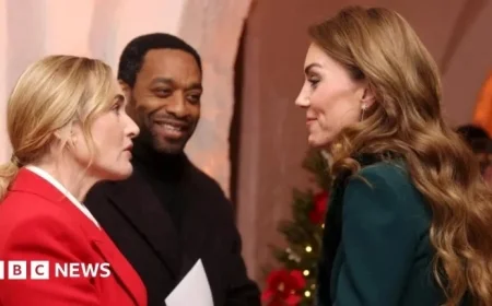 Stars and Charity Heroes Join Catherine for Christmas Carol Concert