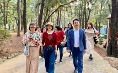 Hà Nội Intensifies Efforts to Attract International Tourists to Suburbs