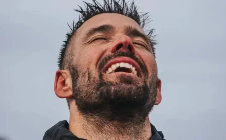 Spencer Matthews Sets World Record with Historic Antarctic Triathlon in PROJECT SE7EN