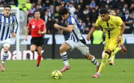 Sergio Starts Sadiq Against Alavés, Benches Star Player