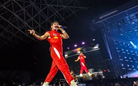 Benson Boone Shines with Modern Pop Mastery at Abu Dhabi F1