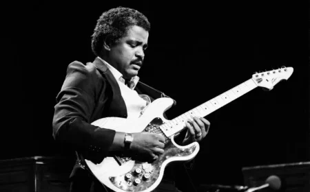 Renowned Guitar Legend Dies at 84: A True Musical Icon