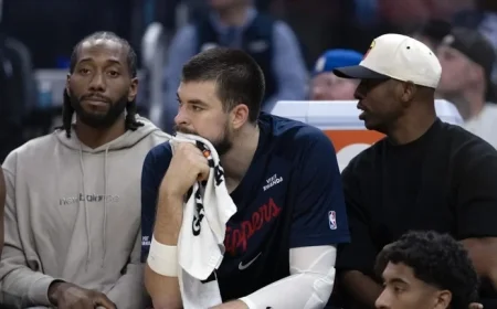 Chris Paul’s Remarks to Kawhi Leonard Spark Clippers Coach’s Response