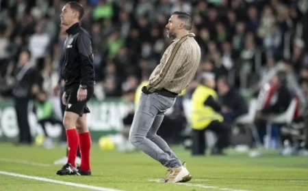 Sarabia Predicts Imminent Victory in La Liga, Hints January Transfers