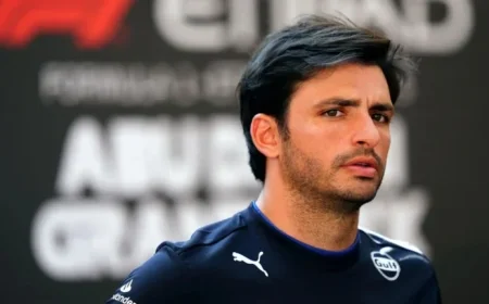 Carlos Sainz Predicts Fast Driver to Win World Title