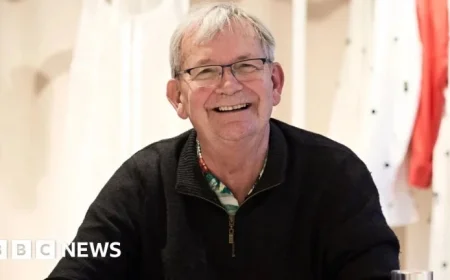Renowned Photographer Martin Parr Passes Away at 73