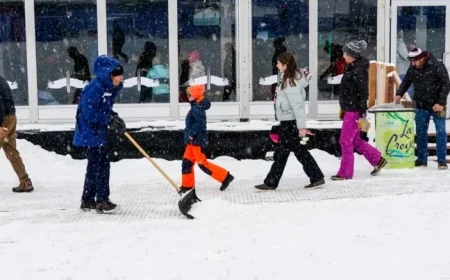 Weekend Snowstorm Disrupts U.S. Travel Plans