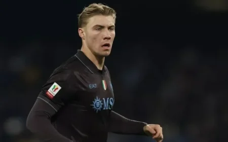 Rasmus Hojlund Addresses Man United Transfer Following Bold Club Decision