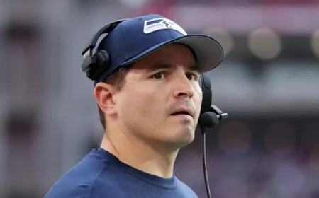 Greg Olsen Highly Praises Mike Macdonald