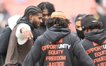 Shedeur Sanders Shines in First Half as Browns Lead Titans