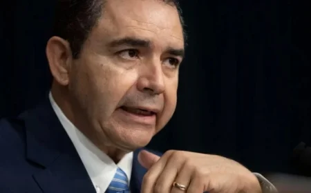 Trump Urges Rep. Cuellar to Switch Parties After Receiving Clemency