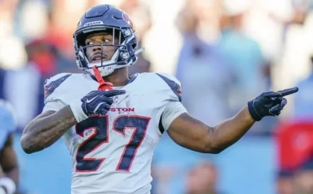 Week 14 Fantasy Tips: Start-Sit Guide for Stroud, Chubb, Marks, Kirk