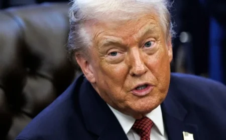 Trump Warns of Antitrust Risks in Netflix-Warner Deal