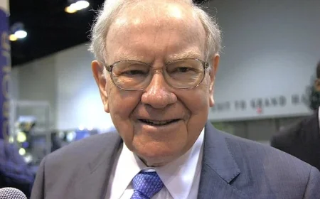 Warren Buffett Sells Recommended ETF: Investor Warning for 2026?
