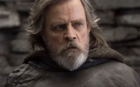 Small Change to Luke Skywalker Could Fix Mark Hamill’s Criticism in The Last Jedi