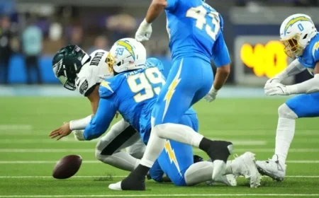 Eagles’ Hurts Makes History with Dual Turnovers in Single Play