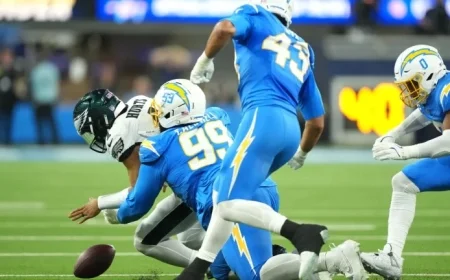 Jalen Hurts Commits Rare Double Turnover in Single Play