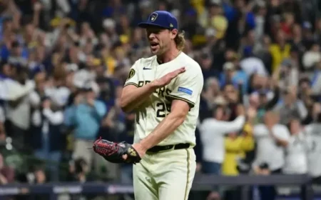 Mets, Yankees Inquire Brewers About Star Pitcher, Leading Reliever