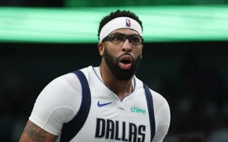 Three NBA Teams Show Interest in Anthony Davis Trade: Report