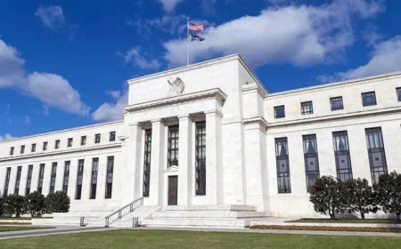 Federal Reserve Meeting: Job Openings Surge Without Prompting Hawkish Policy Shift
