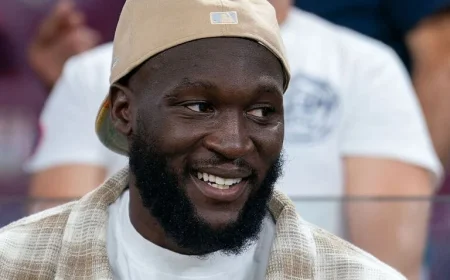 Lukaku Joins Napoli Training After Prolonged Injury Recovery