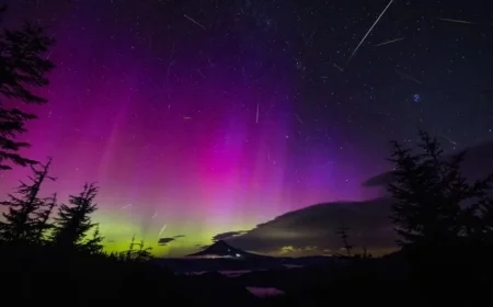 Solar Flare Sets Northern Lights Aglow Tonight