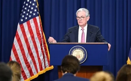 Dow Rises Amid Fed Rate Cut, Powell’s Speech; Palantir Advances