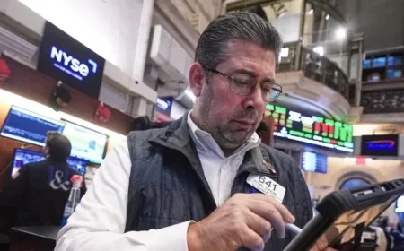 Wall Street Awaits Federal Reserve’s Afternoon Announcement