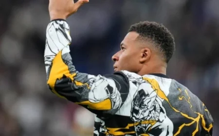 Mbappé Joins Squad for Clash Against City