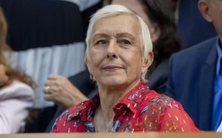 Martina Navratilova Criticizes Donald Trump, Refuses Compliance