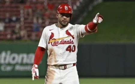 Mets Express Interest in Cardinals’ Catcher Willson Contreras: Reports