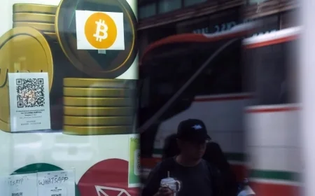 Bitcoin Dips Below $90,000 as Fed Cuts Rates, Stocks Surge