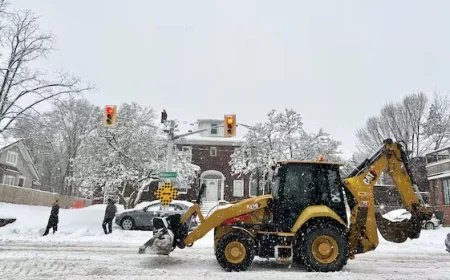 UK Schools Shut Again Amid Severe Snowfall Outside London