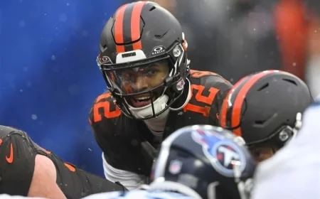 Gerry Dulac Predicts NFL Week 15 Outcomes for 2025