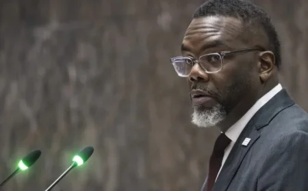 Council Opposition Triumphs Over Mayor Johnson in Budget Battle Round 1