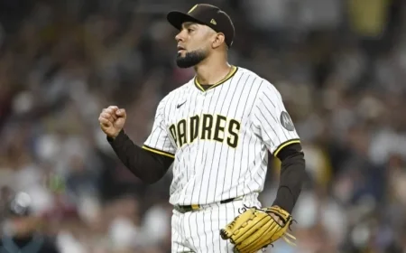 Braves Secure Deal with Pitcher Robert Suarez