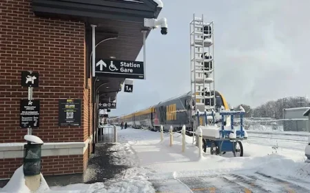 Via Rail Passengers Reach Ottawa After Overnight Stranding in Brockville