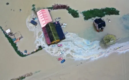 Historic Skagit Valley Flood Forces Evacuation of 100,000 in Washington