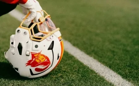 Bucs Update Depth Chart: Michael Jordan Returns as Left Guard