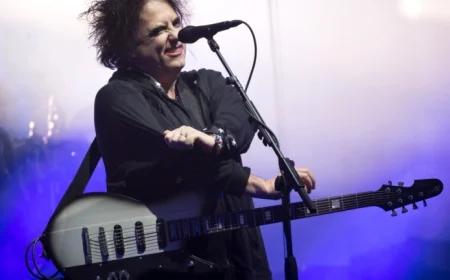 Robert Smith Secures Garbage, My Bloody Valentine, Chvrches for 2026 Cancer Trust Shows