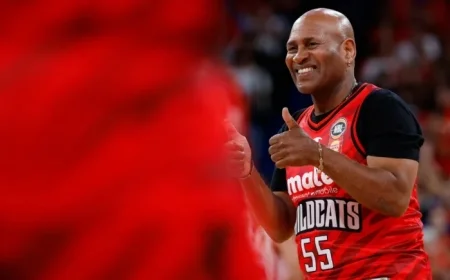 Should the Wildcats Retire Cal Bruton’s Jersey?