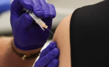 FDA Plans Major Warning on COVID Vaccines, Sources Report