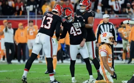 Buccaneers’ Defeat by Falcons Shakes Panthers, NFC Playoff Dynamics