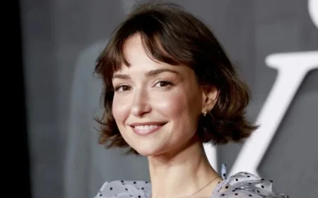 Milana Vayntrub Raises $500K for Wildfire Victims with Flirty Photos