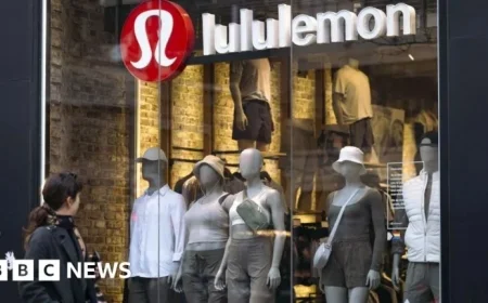 Lululemon CEO to Resign Early Next Year